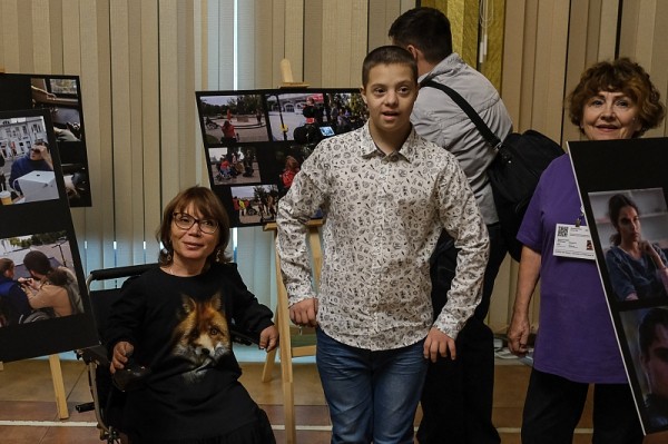 «неПросто искусство»: в Краснодаре прошел инклюзивный фестиваль
«неПросто искусство»: в Краснодаре прошел инклюзивный фестиваль