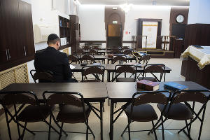 «У меня нет аттестата раввина — есть диплом химика». Интервью с главой еврейской общины Краснодара «У меня нет аттестата раввина — есть диплом химика». Интервью с главой еврейской общины Краснодара