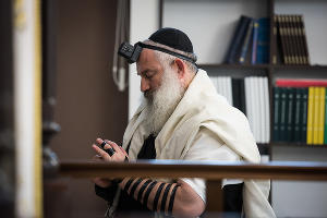 «У меня нет аттестата раввина — есть диплом химика». Интервью с главой еврейской общины Краснодара «У меня нет аттестата раввина — есть диплом химика». Интервью с главой еврейской общины Краснодара