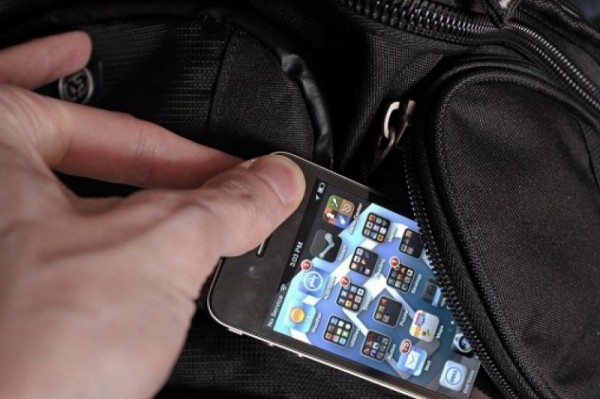 Житель Краснодарского края обокрал знакомого
Житель Краснодарского края обокрал знакомого