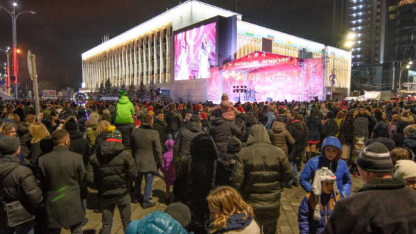 Новый год на Главной городской площади Краснодара встретили 21 тыс. человек