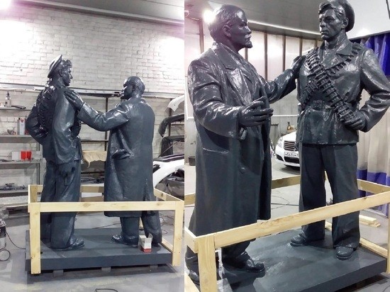 Краснодарские парламентарии дали добро на установку скульптуры «Ленин говорит с матросом» на улице Ленина