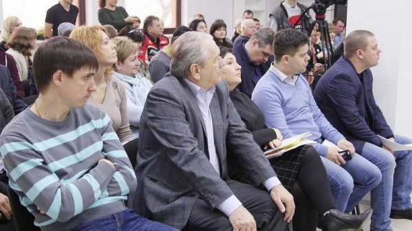 Евгений Первышов встретился с многодетными семьями Краснодара Евгений Первышов встретился с многодетными семьями Краснодара