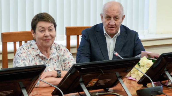 Евгений Первышов: Для развития в Краснодаре лучшей мировой школы по прыжкам на батуте построим ещё 2 батутных центра Евгений Первышов: Для развития в Краснодаре лучшей мировой школы по прыжкам на батуте построим ещё 2 батутных центра