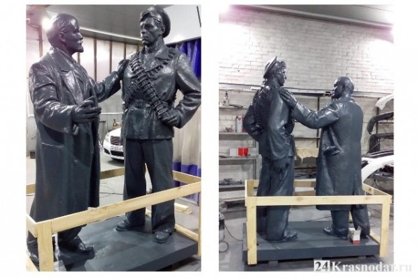 Установка памятника Ленину