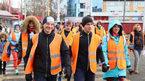 В Краснодаре состоялся забег «Обгони трамвай»