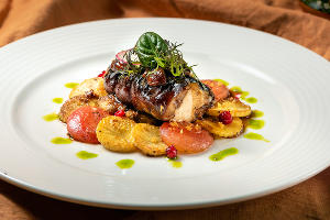 Еда на высоте. Гастрономический гид по заведениям курорта «Роза Хутор» Еда на высоте. Гастрономический гид по заведениям курорта «Роза Хутор»