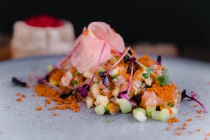 Еда на высоте. Гастрономический гид по заведениям курорта «Роза Хутор» Еда на высоте. Гастрономический гид по заведениям курорта «Роза Хутор»