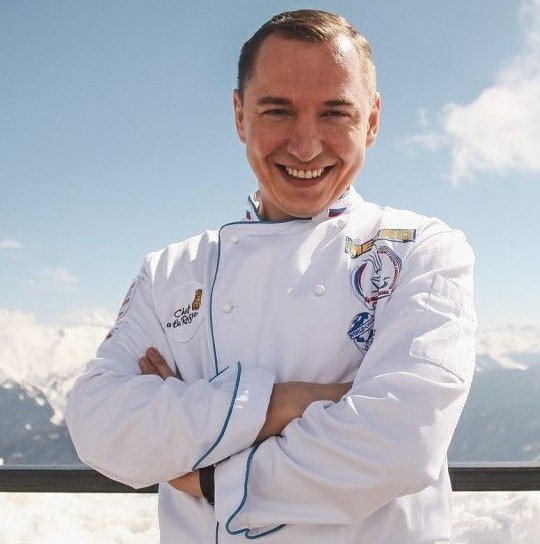 Еда на высоте. Гастрономический гид по заведениям курорта «Роза Хутор» Еда на высоте. Гастрономический гид по заведениям курорта «Роза Хутор»