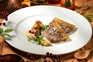 Еда на высоте. Гастрономический гид по заведениям курорта «Роза Хутор» Еда на высоте. Гастрономический гид по заведениям курорта «Роза Хутор»