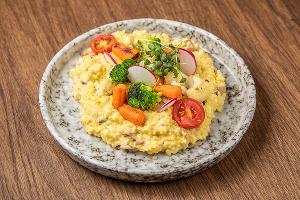 Еда на высоте. Гастрономический гид по заведениям курорта «Роза Хутор» Еда на высоте. Гастрономический гид по заведениям курорта «Роза Хутор»