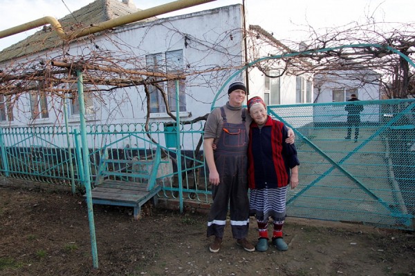 Пострадавшие от пожара жители Темрюкского района получили жилье Пострадавшие от пожара жители Темрюкского района получили жилье