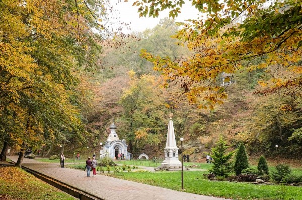 Горячий Ключ: 10 самых популярных достопримечательностей города-курорта
Горячий Ключ: 10 самых популярных достопримечательностей города-курорта