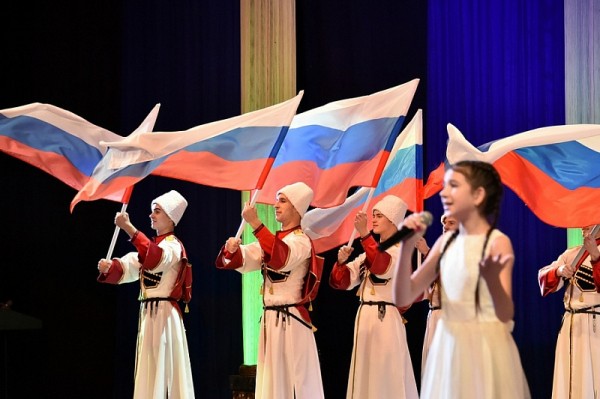 
            Губернатор поздравил жителей Краснодарского края с Днем Конституции РФ                    