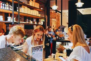 &laquo;Когда открывался, не знал, сколько в Краснодаре кофеен&raquo;. Интервью с основателем &laquo;Зацепи кофе&raquo;