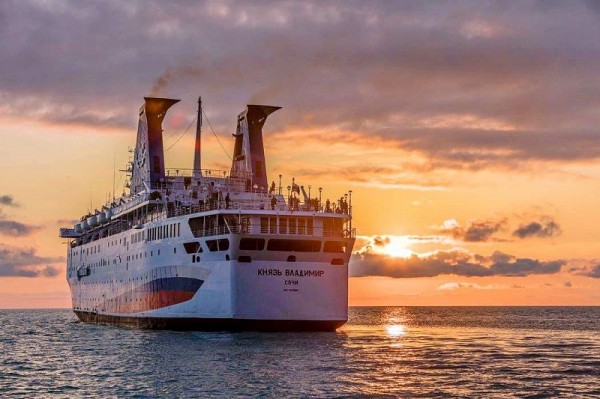
            Лайнер &laquo;Князь Владимир&raquo; впервые посетит порт Сухума                     