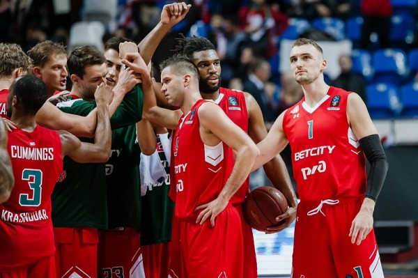 «Локомотив-Кубань» победил «Химки»
«Локомотив-Кубань» победил «Химки»