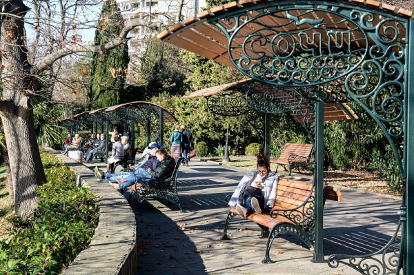 
            От лыжных трасс до ванн с &laquo;огненной водой&raquo;.Чем привлекает туристов зимний Сочи                     