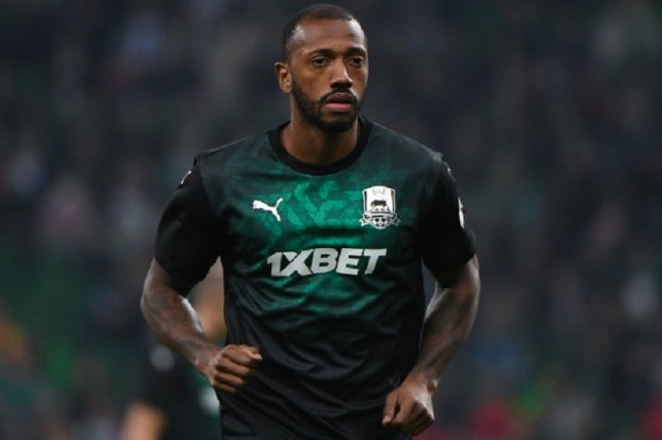 
            Полузащитник «Краснодара» Фернандеш в этом году на поле не выйдет                    