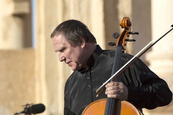 
            Сергей Ролдугин закроет концертный сезон в сочинском &laquo;Сириусе&raquo;                    