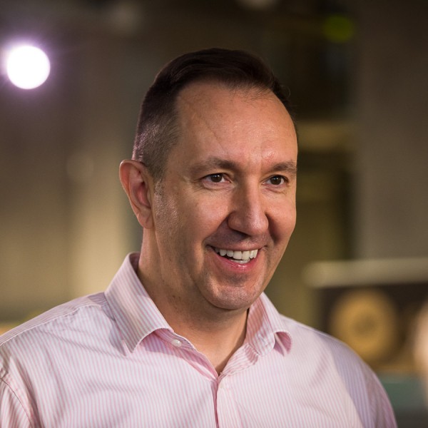 Современный дизайн и по-прежнему низкие цены. В Краснодаре открылись первые «Пятёрочки» в новой концепции Современный дизайн и по-прежнему низкие цены. В Краснодаре открылись первые «Пятёрочки» в новой концепции