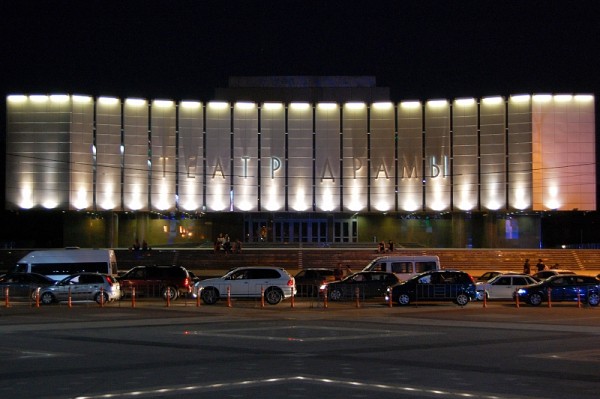 
            В Краснодаре эвакуировали театр драмы                    