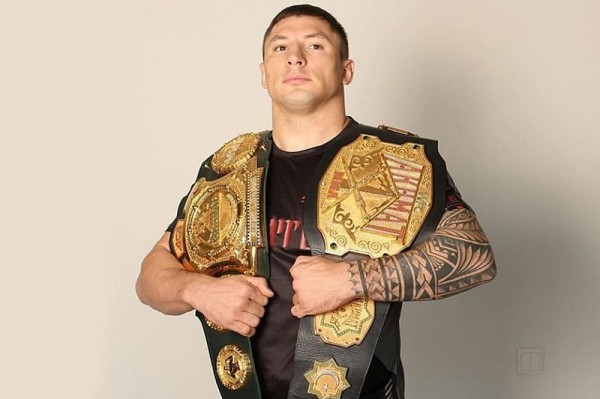 В Краснодаре Вахаев сразится с Гончаровым за чемпионский титул АСА
В Краснодаре Вахаев сразится с Гончаровым за чемпионский титул АСА