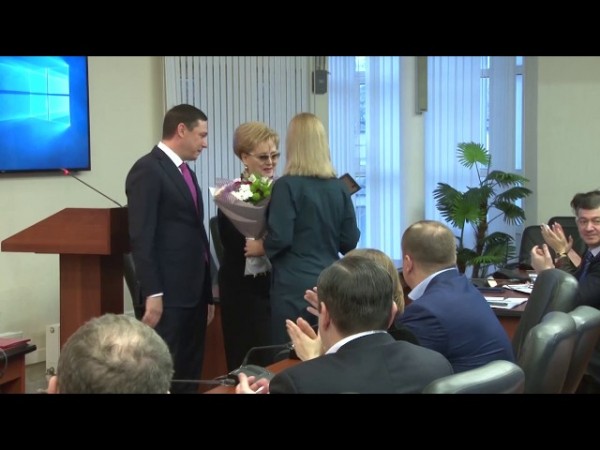 
            В Краснодаре воспитателя и медсестру детского сада № 24 наградили за спасение ребенка                    