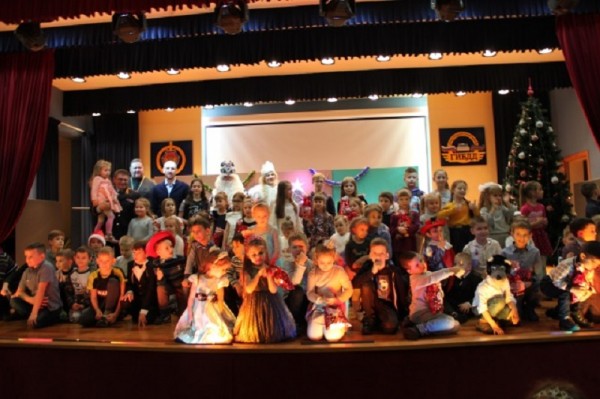 В Краснодарском крае для пострадавших в ДТП детей прошел новогодний праздник
В Краснодарском крае для пострадавших в ДТП детей прошел новогодний праздник