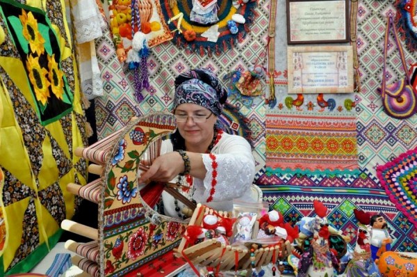 В Сочи открылся смотр-конкурс молодых мастеров народного искусства