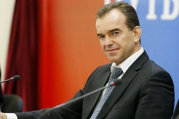 Вениамин Кондратьев поздравил кубанских студентов с "профессиональным" праздником