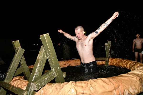 И в купели, и в море: На Кубани отмечают праздник Крещения Господня