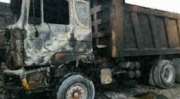 В Новороссийске сгорели пять грузовых автомобилей