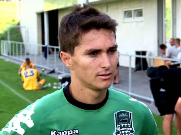 Бывший футболист «Кубани» и «Краснодара» объявил об окончании спортивной карьеры Бывший футболист «Кубани» и «Краснодара» объявил об окончании спортивной карьеры