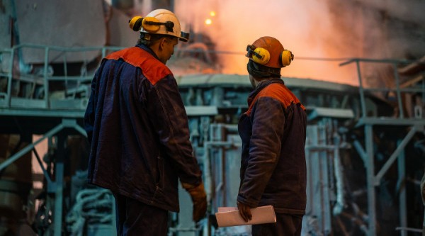 Новый цех и экосертификат. Как металлургический завод в Абинске завершил 2019 год