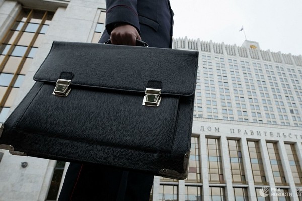 
            Объявлен состав кабинета министров России                    