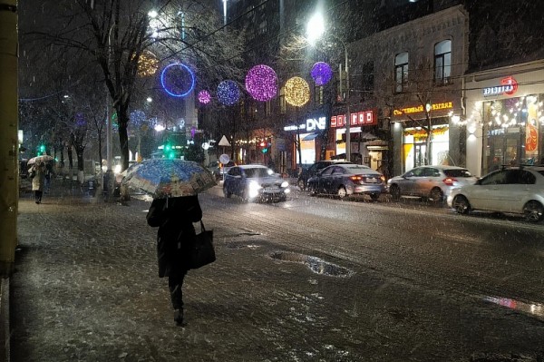
            В Краснодаре обещают сильный дождь, снег и гололед                    