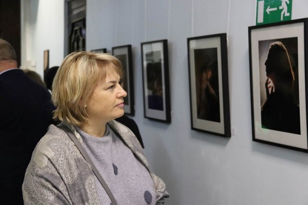 
            В Краснодаре открылась фотовыставка &laquo;Мужское/женское&raquo;                    