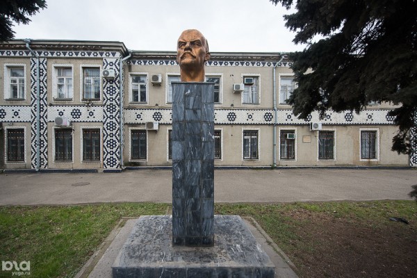 Живее всех живых. 15 памятников Ленину в Краснодаре