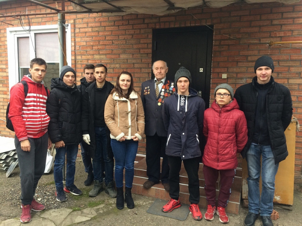 Во всех районах края проходит социально-патриотическая акция «Согреем сердца ветеранов» Во всех районах края проходит социально-патриотическая акция «Согреем сердца ветеранов»