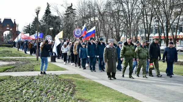 Торжественный митинг в память погибших в Афганистане прошел в Чистяковской Роще Краснодара Торжественный митинг в память погибших в Афганистане прошел в Чистяковской Роще Краснодара