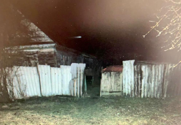 Во время тушения пожара в кубанской глубинке обнаружили два трупа Во время тушения пожара в кубанской глубинке обнаружили два трупа