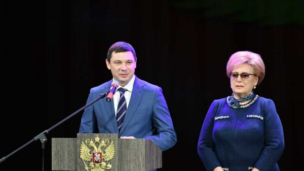 Евгений Первышов поздравил сотрудников полиции с 40-летием образования Управления МВД России по Краснодару