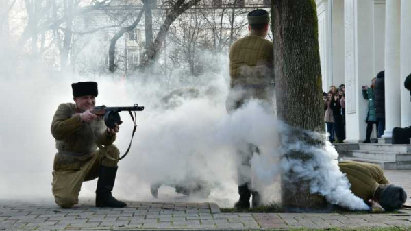 12 февраля 1943 г.: краснодарцам показали реконструкцию освобождения города от фашистских оккупантов