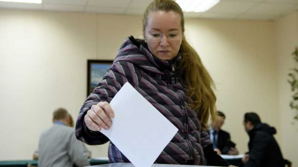 Председатель городской Думы Краснодара Вера Галушко приняла участие в голосовании по выбору зеленых зон для благоустройства в 2021 г.