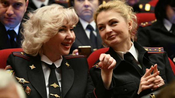 Евгений Первышов поздравил сотрудников полиции с 40-летием образования Управления МВД России по Краснодару