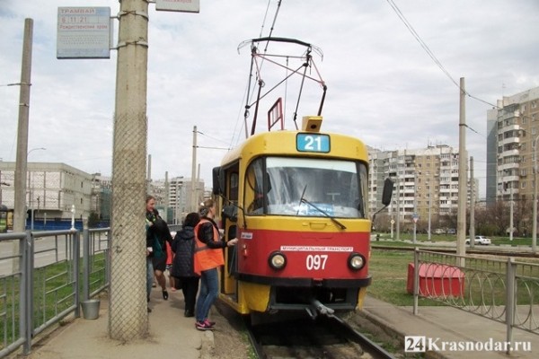 Временная схема движения трамваев в ЮМР Временная схема движения трамваев в ЮМР