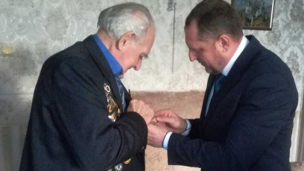 Медаль «75 лет Победы в Великой Отечественной войне 1941—1945 гг." вручили ветерану Прикубанского округа Краснодара Медаль «75 лет Победы в Великой Отечественной войне 1941—1945 гг." вручили ветерану Прикубанского округа Краснодара