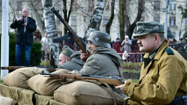 12 февраля 1943 г.: краснодарцам показали реконструкцию освобождения города от фашистских оккупантов