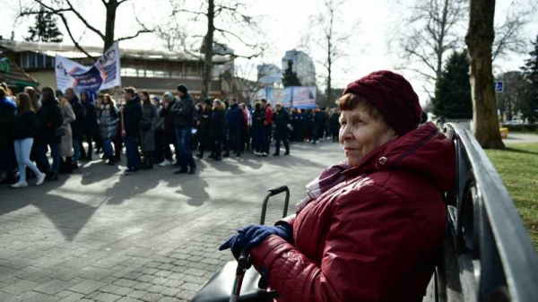 Торжественный митинг в память погибших в Афганистане прошел в Чистяковской Роще Краснодара Торжественный митинг в память погибших в Афганистане прошел в Чистяковской Роще Краснодара
